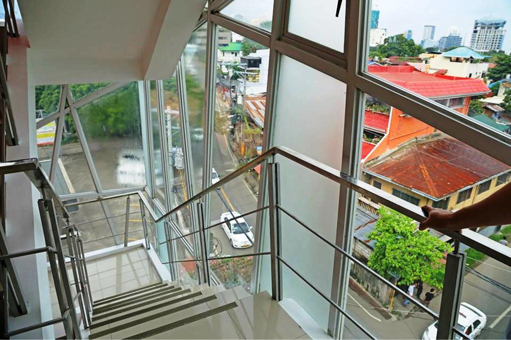 Travelbee Business Inn Cebu Exterior photo